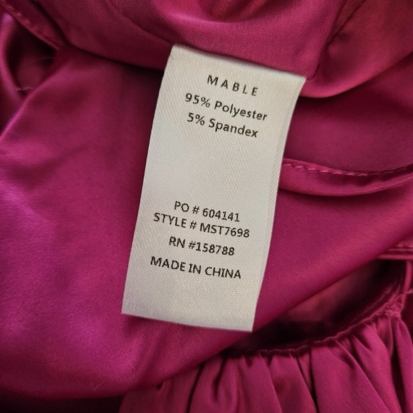 NWT MABLE BRAND Magenta Fuchsia -2 piece skirt w crop top -sz XS S M satin set - Picture 7 of 16